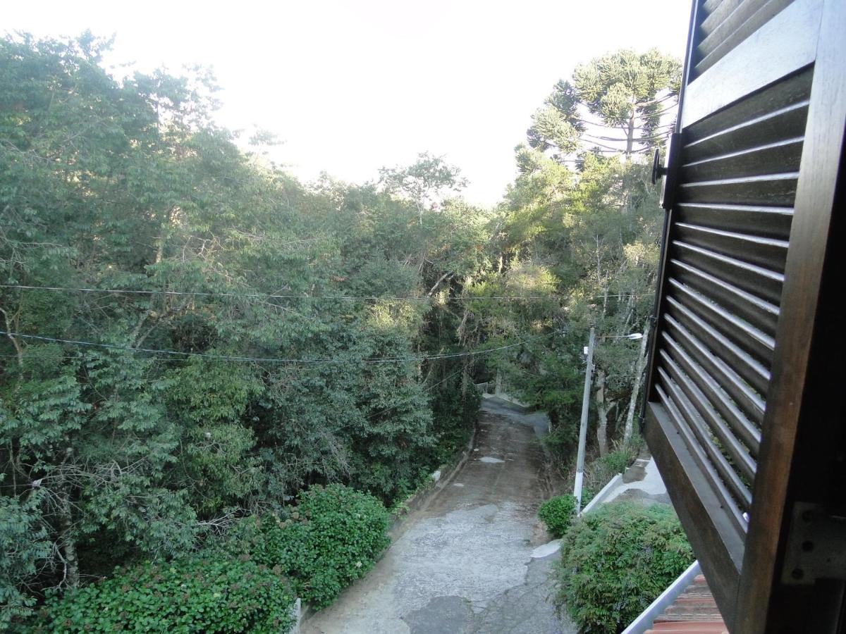 Casa Em Condominio Privado Campos do Jordao Exterior photo